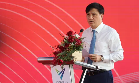 VinBus khai trương tuyến buýt điện đầu tiên kết nối mạng lưới vận tải công cộng TP.HCM