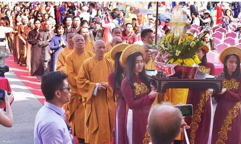 Ngày Quốc Tổ Việt Nam toàn cầu 2022 sẽ được kết nối trực tuyến đến 30 quốc gia