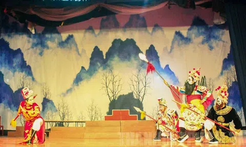 “Sắc - Ấn Ngọc Nam phương” - đưa hát bội đến với du khách trong nước và quốc tế