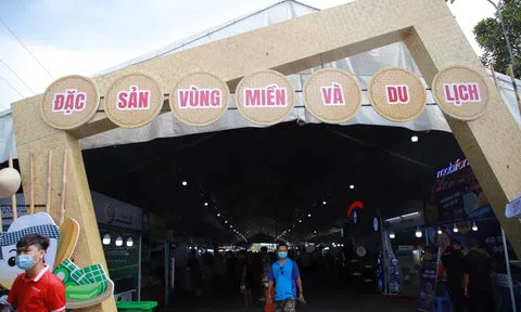 Về Cần Thơ thưởng thức đủ mọi loại bánh dân gian của khắp vùng miền