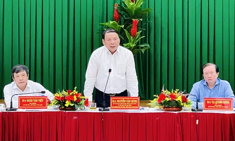 Bộ trưởng Nguyễn Văn Hùng thăm và làm việc với các đơn vị thuộc Bộ tại TP.HCM