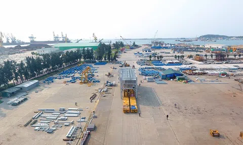 Doosan Vina xuất lô hàng đầu tiên 9 sản phẩm Mô-đun vào thị trường Malaysia