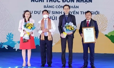 Ninh Thuận đón Bằng công nhận Khu dự trữ sinh quyển thế giới Núi Chúa