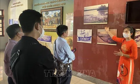 Long An: Khai thác tour du lịch đường sông đôi dòng Vàm Cỏ