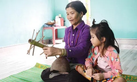 Quảng Ngãi giữ gìn, phát huy giá trị văn hóa các dân tộc