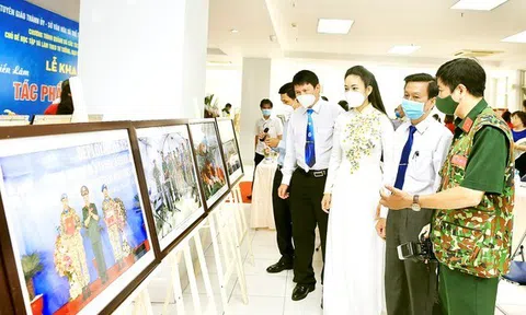 Hình thành không gian văn hóa Hồ Chí Minh kết hợp tiếp thu có chọn lọc tinh hoa văn hóa của nhân loại