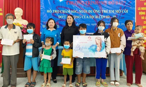 Kiên Giang: “Mẹ đỡ đầu - Chia sẻ yêu thương” cho 31 trẻ mồ côi do tác động dịch COVID-19
