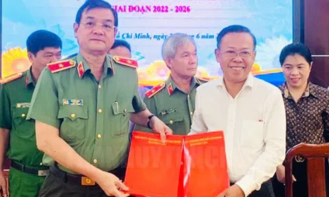 Ban Dân vận Thành ủy TPHCM và Công an TPHCM ký kết chương trình phối hợp giai đoạn 2022 - 2026