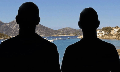 Một diễn viên và một nhạc sĩ nổi tiếng Việt Nam bị cáo buộc cưỡng hiếp thiếu nữ 17 tuổi người Anh