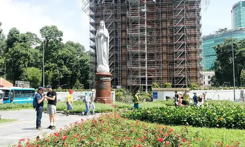 TPHCM: Thương mại, dịch vụ phục hồi tích cực trong 6 tháng đầu năm 2022