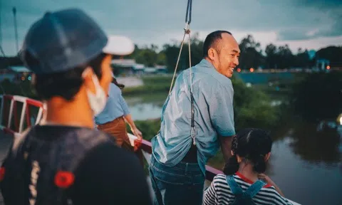 Tiến Luật “than trời” với những cảnh hành động trong “Dân chơi không sợ con rơi”