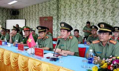 Công an tỉnh An Giang và Công an tỉnh Takeo, Kandal (Campuchia) đẩy mạnh hợp tác, ổn định an ninh biên giới