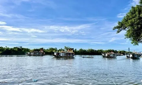 Lễ hội Điện Huệ Nam - Festival văn hóa dân gian, cộng đồng đặc trưng của vùng đất Cố đô Huế