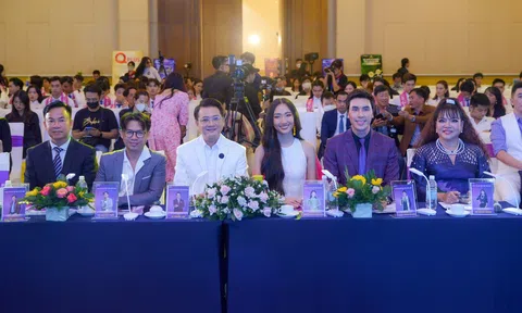 Sôi động vòng thi sơ tuyển "Nét đẹp sinh viên 2022" với chủ đề "Vươn tới tầm cao"