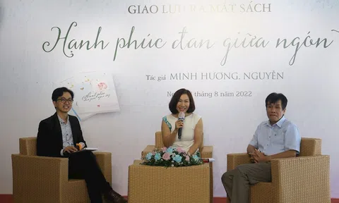 Hạnh phúc đan giữa ngón tay - hãy biết nâng niu và gìn giữ hạnh phúc