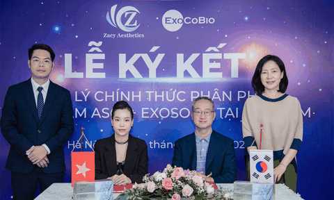 Lễ ký kết đại lý phân phối sản phẩm ExoCobio ASCE+ Exosome tại Ngo Mai Phuong Skinlab