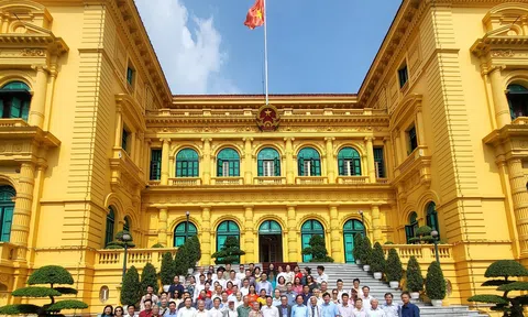 Hội Đồng hương Nghệ An tại Hà Nội tổ chức giỗ Bác Hồ