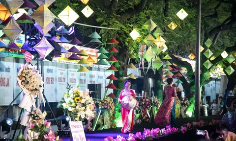 Nét xưa được tái hiện trong "Đêm Đông Ba" của bà con tiểu thương cùng người dân xứ Huế
