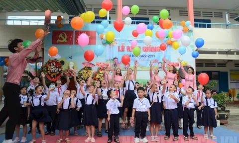 Các trường trên địa bàn quận Bình Thạnh (TP.HCM) tổ chức lễ khai giảng trong không khí vui tươi, an toàn