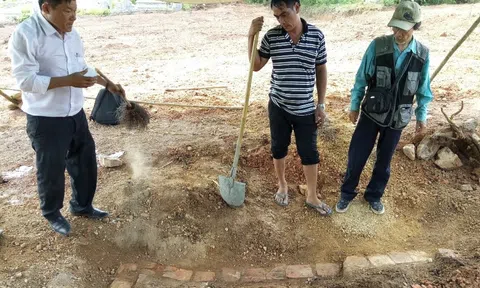 Thừa Thiên Huế giữ nguyên vị trí lăng mộ bà Tài nhân khi thực hiện dự án bãi đỗ xe tham quan lăng Tự Đức - Đồng Khánh