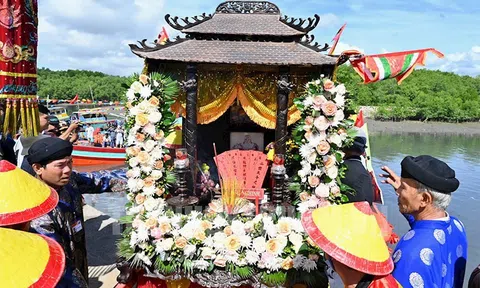 Lễ hội hội Nghinh Ông - Cần Giờ: Nhiều hoạt động vui tươi, thiết thực, nội dung mang đậm nét truyền thống dân gian