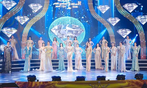 Lộng lẫy với trang phục dạ hội của NTK Tommy Nguyễn đêm chung kết Hoa hậu thương hiệu Việt Nam 2022