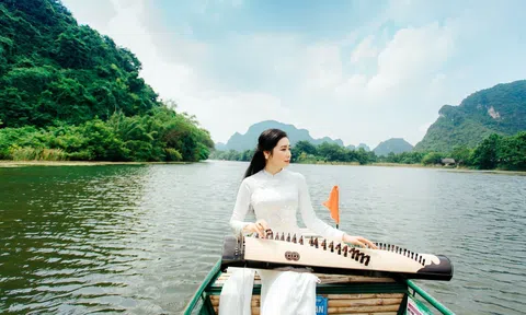 Hot tiktoker Như Mai bền bỉ lưu giữ và quảng bá âm nhạc dân tộc