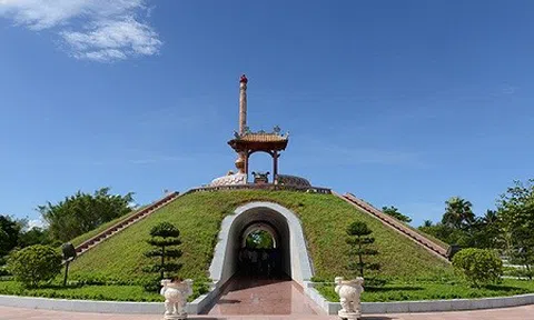 Bảo tồn, phát huy giá trị các di tích lịch sử lực lượng vũ trang nhân dân Quảng Bình giai đoạn 1945 - 1975 phục vụ phát triển du lịch