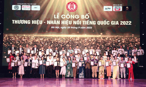Học viện tóc Quang Saker xuất sắc đạt danh hiệu “Thương hiệu - Nhãn hiệu nổi tiếng Quốc gia” năm 2022