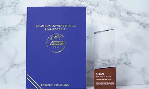 Công ty CP Học viện Cardlish được vinh danh "Top 10 Thương hiệu phát triển Châu Á"