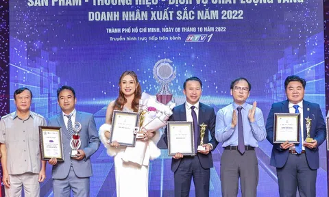 Giám đốc Công ty bất động sản Kim Long Thành Công lọt Top 10 doanh nhân xuất sắc năm 2022