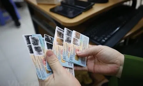 Từ 20/10, người dân có thể xuất trình tài khoản định danh điện tử thay CCCD gắn chip