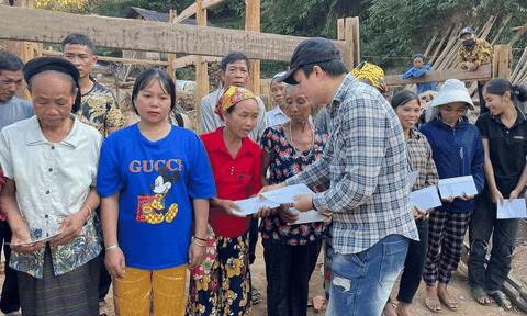 Rclub Nghệ An hỗ trợ bà con bị lũ quét ở huyện Kỳ Sơn