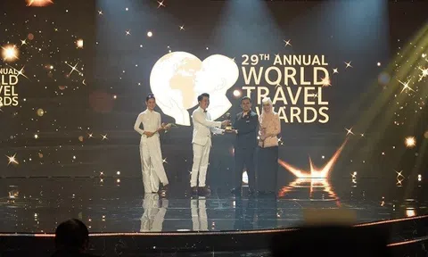 Hãng hàng không Royal Brunei được xướng tên "Phi hành đoàn hàng đầu châu Á" lần thứ 3 liên tiếp