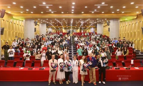 Chuỗi hội thảo của TikTok Film Festival 2022 đến với các trường đại học