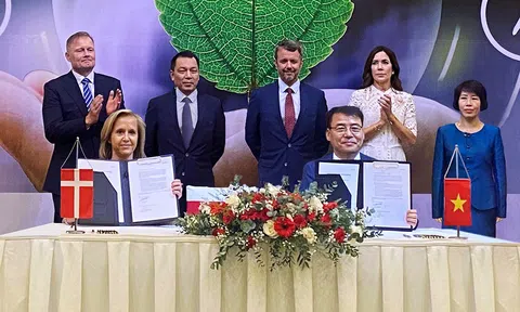 Doosan Vina và Ørsted ký Biên bản thỏa thuận hợp tác về phát triển điện gió ngoài khơi tại Việt Nam
