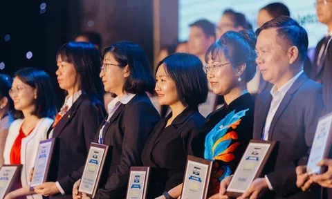 Quà Việt đồng hành cùng doanh nghiệp tạo nên sự khác biệt cho Lễ tổng kết cuối năm 2022