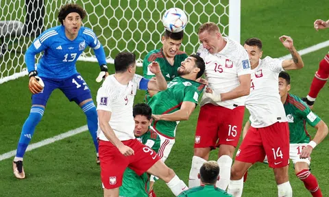 Vòng chung kết World Cup 2022, Bảng C, Ba lan - Mexico 0 - 0