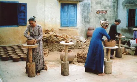 “Nghệ thuật làm gốm của người Chăm” được UNESCO ghi danh là di sản văn hóa cần bảo vệ khẩn cấp