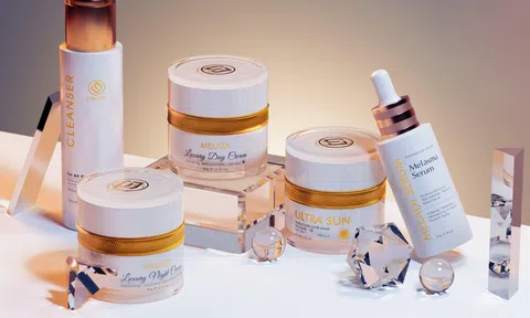 Thương hiệu mỹ phẩm Lurcinn luôn lấy chất lượng sản phẩm làm nòng cốt, sự hài lòng của khách hàng là tôn chỉ cho mọi hành động