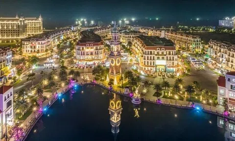 Tọa độ check-in Giáng sinh "hiếm có khó tìm" tại Phú Quốc United Center: Muôn vàn trải nghiệm đỉnh cao!