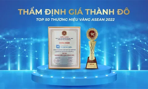 Thẩm định giá Thành Đô vinh dự đón nhận Thương hiệu Vàng ASEAN 2022 tại Singapore