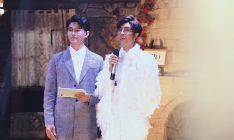 Tác phẩm văn học nổi tiếng "Thằng Gù Nhà Thờ Đức Bà" tái hiện tại Winter Falls - Người dẫn chuyện MC Phi Long