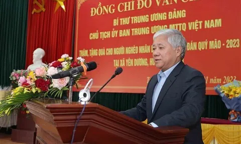 Vĩnh Phúc: Trao gần 600 suất quà Tết cho những người có hoàn cảnh khó khăn