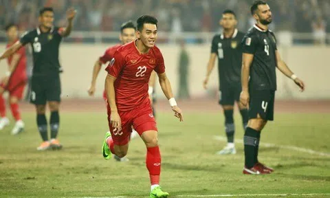 Bán kết lượt về AFF Cup 2022 (Hiệp 2): ĐT Việt Nam 2-0 ĐT Indonesia: Tiến Linh lập cú đúp