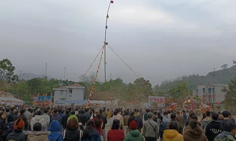 Xã Yên Hoa (Na Hang - Tuyên Quang) tưng bừng Lễ hội Lồng tông