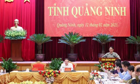 Thủ tướng: Không đặt nặng vấn đề thu tiền ở các di tích mà phải quan tâm nâng cao giá trị văn hóa