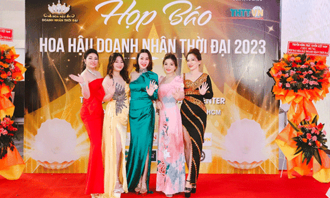 Người đẹp được yêu thích nhất Vũ Thị Hằng rạng rỡ tại họp báo Hoa hậu Doanh nhân Thời đại 2023