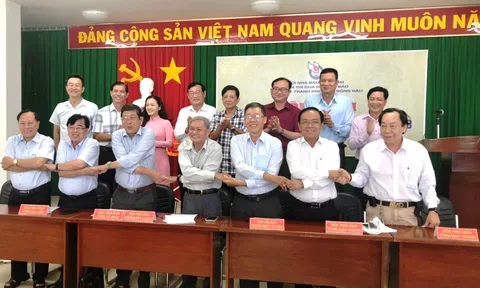 Hội Nhà báo các tỉnh, thành phố khu vực Nam sông Hậu: Thi đua xây dựng môi trường văn hoá trong các cơ quan báo chí