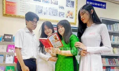 Không gian văn hóa Hồ Chí Minh đã và đang từng bước hiện hữu trong cuộc sống, được cụ thể hóa bằng những công trình, phần việc cụ thể